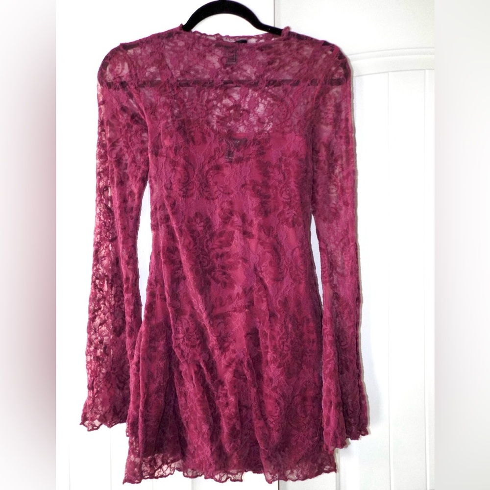 Forever 21 maroon long sleeve dress